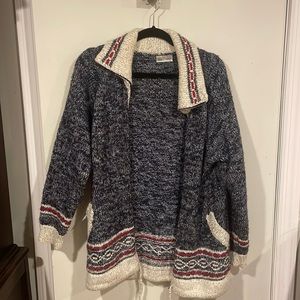 Handmade wool/acrylic jacket. Made in Portugal